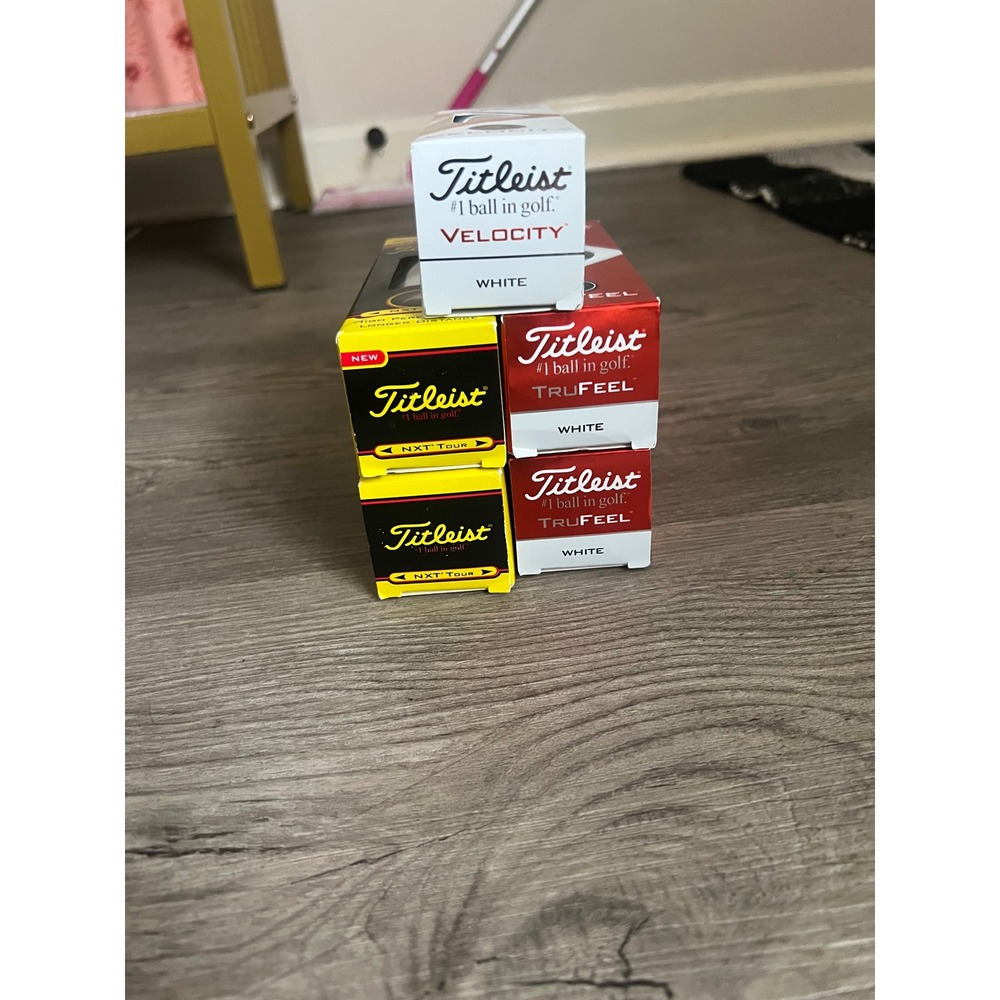 NWT 5 Pack of Titleist Golf Balls Velocity TruFeel NXT Tour